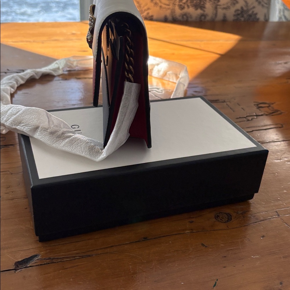 Gucci Crossbody NWT.. - Picture 4 of 11